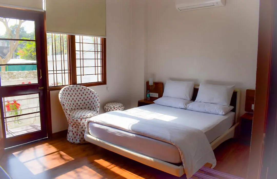 Bhola Bhawan Bed And Breakfast-1