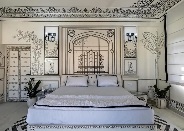 Lalluji Luxe