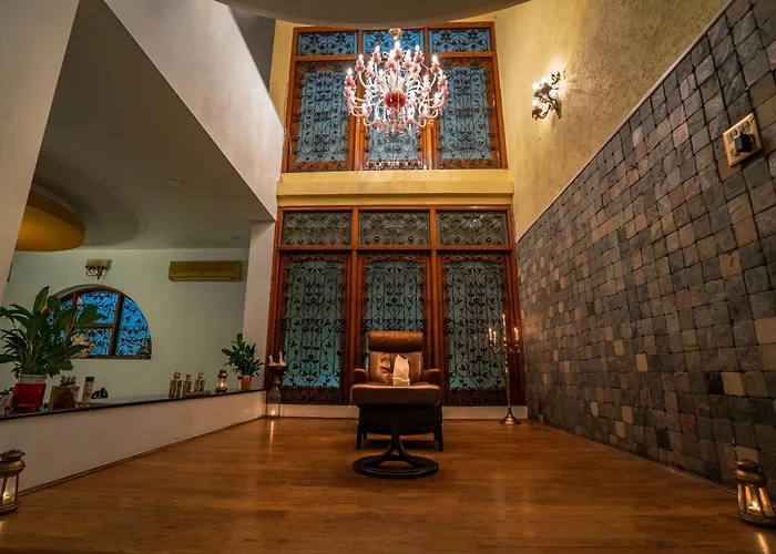 The Palace Inn - A Boutique Villa