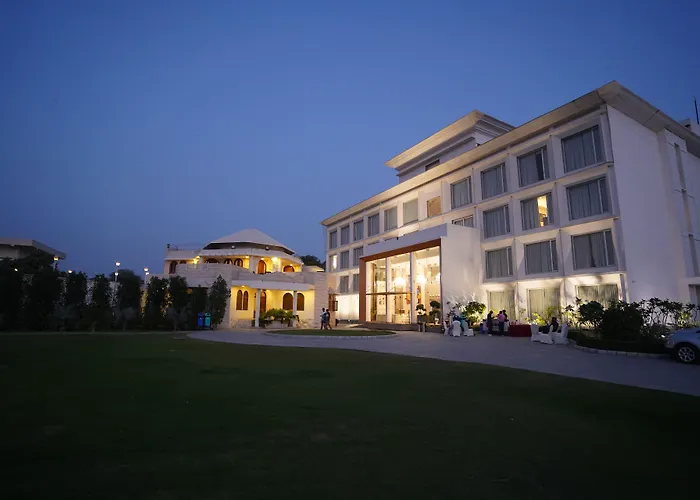 Boutique hotel only: Stardom Resort Jaipur